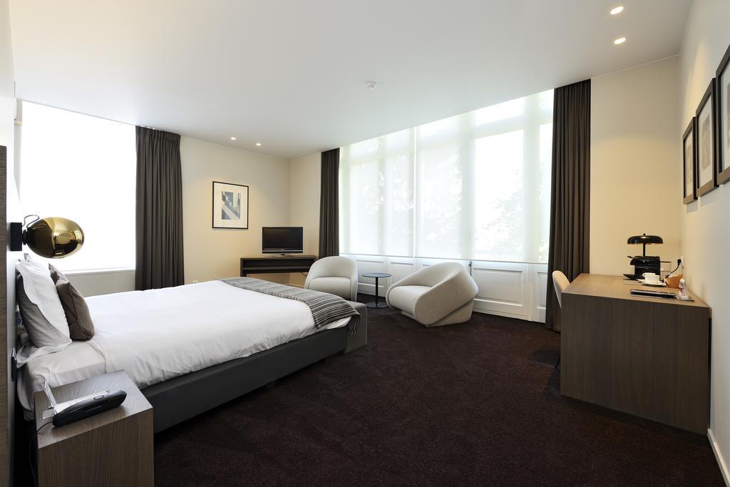 Hotel Messeyne 4*