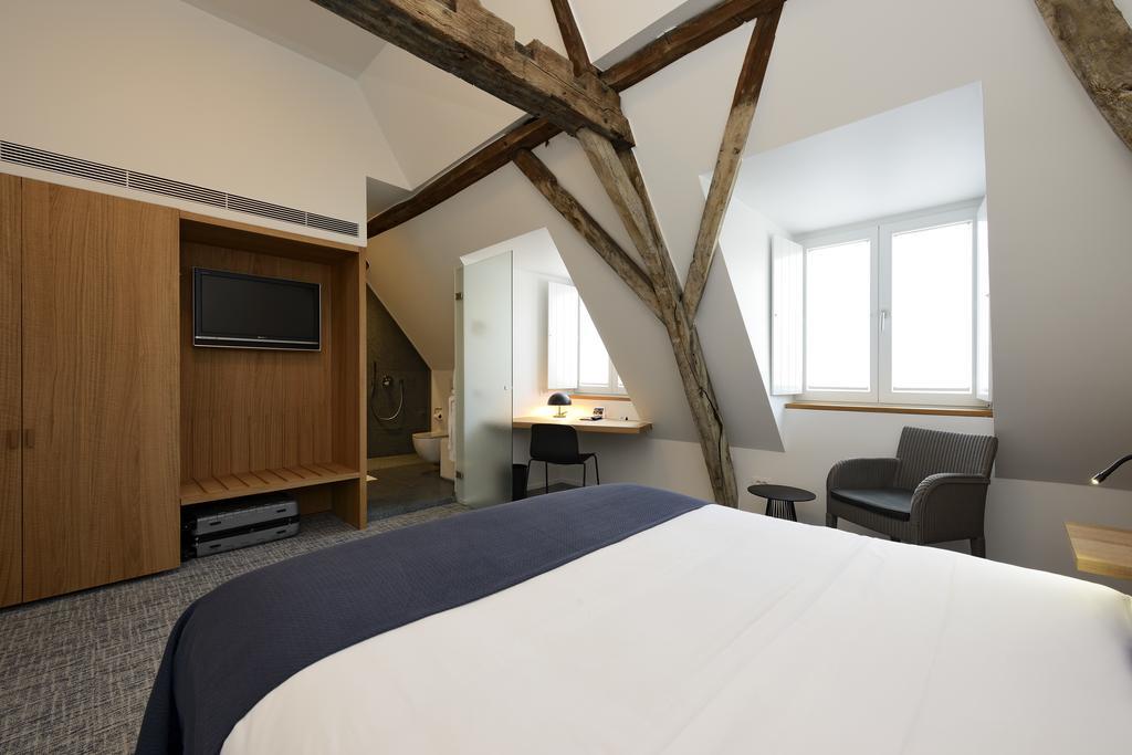 Messeyne Hotel 4*